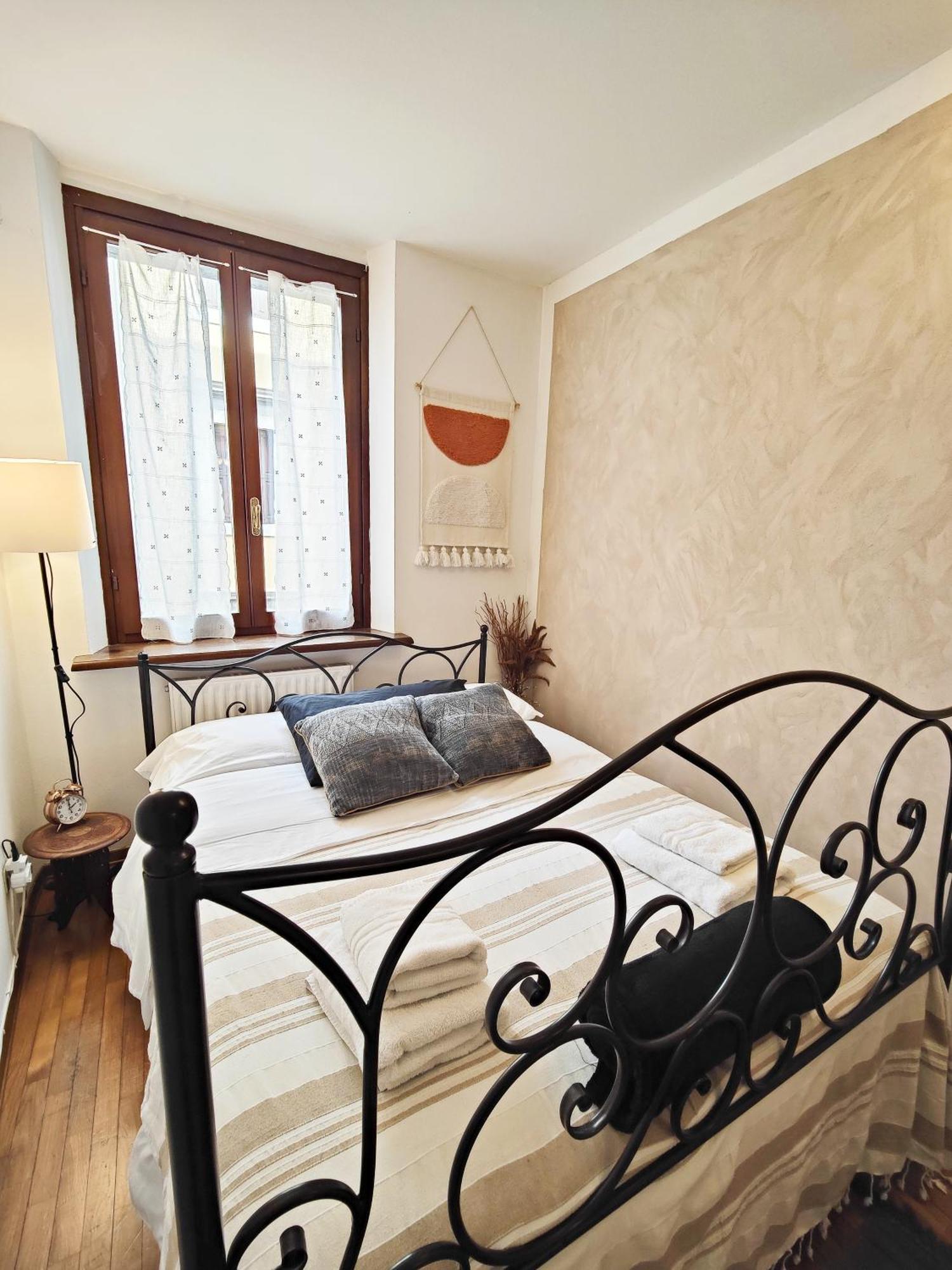 Le Case Di Sara Parking And Two Rooms In The Historic Center Udine Esterno foto